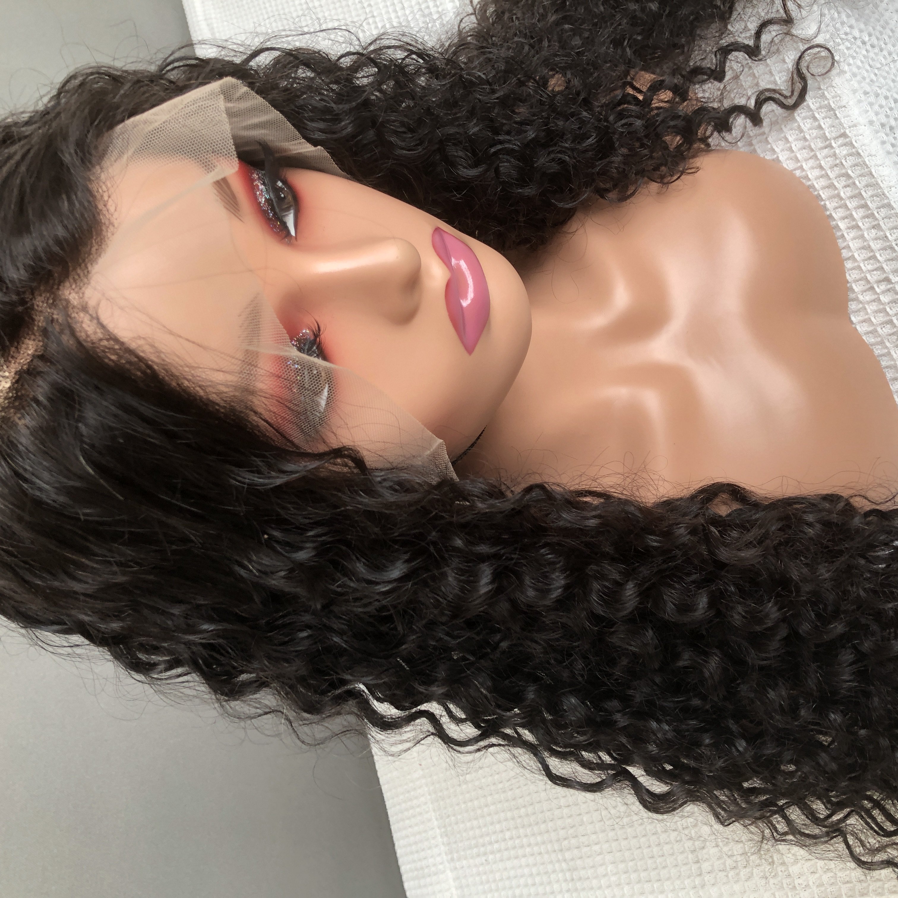 Wholesale Water Wave Virgin Hair 13*4 HD Glueless Lace Human Hair Wig Brazilian Human Hair Hd Lace Front Wigs For Black Women