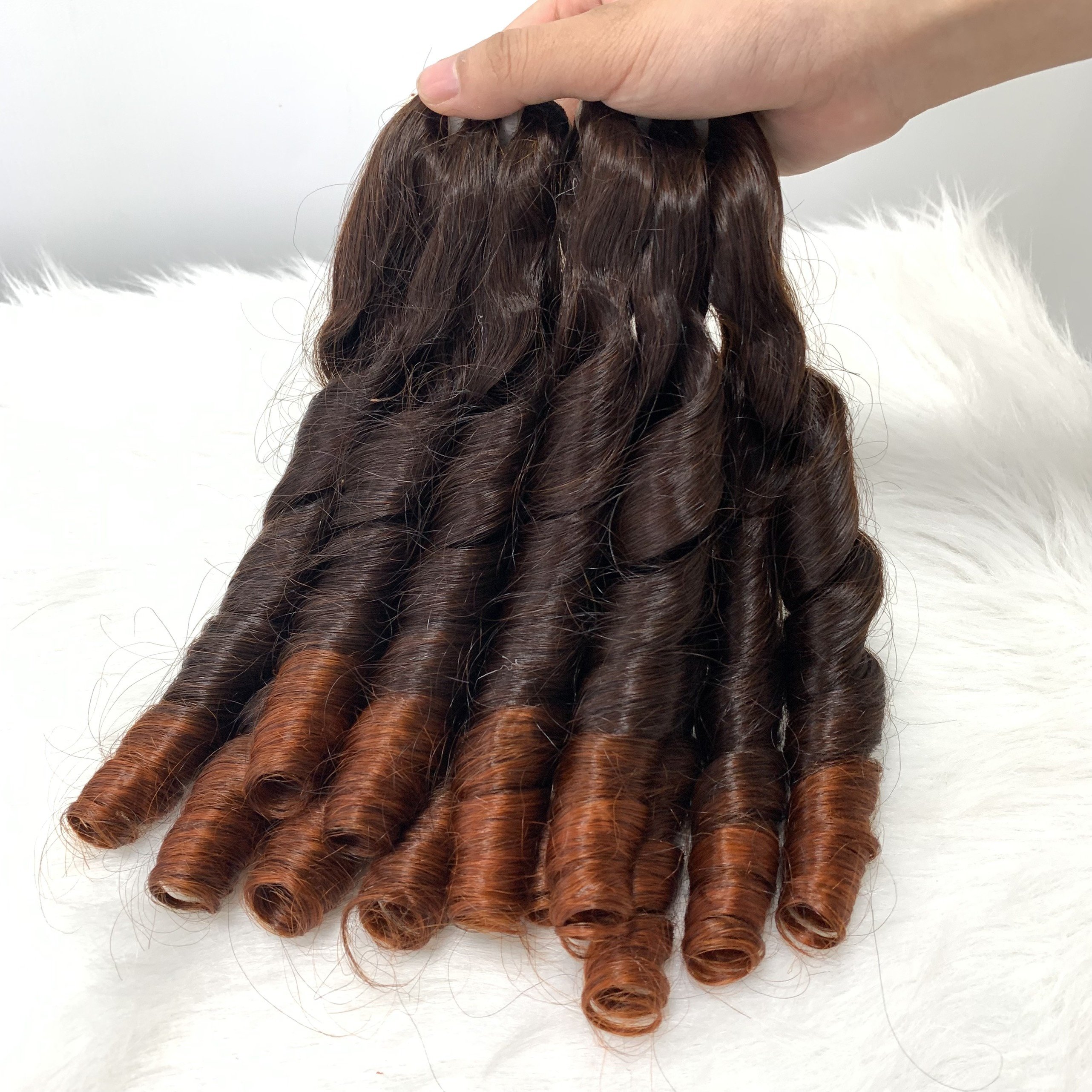 Long Lasting High Grade Vietnamese Human Hair Bouncy Curl natural beauty, cuticle aligned hair, cheveux naturel, raw hair wig