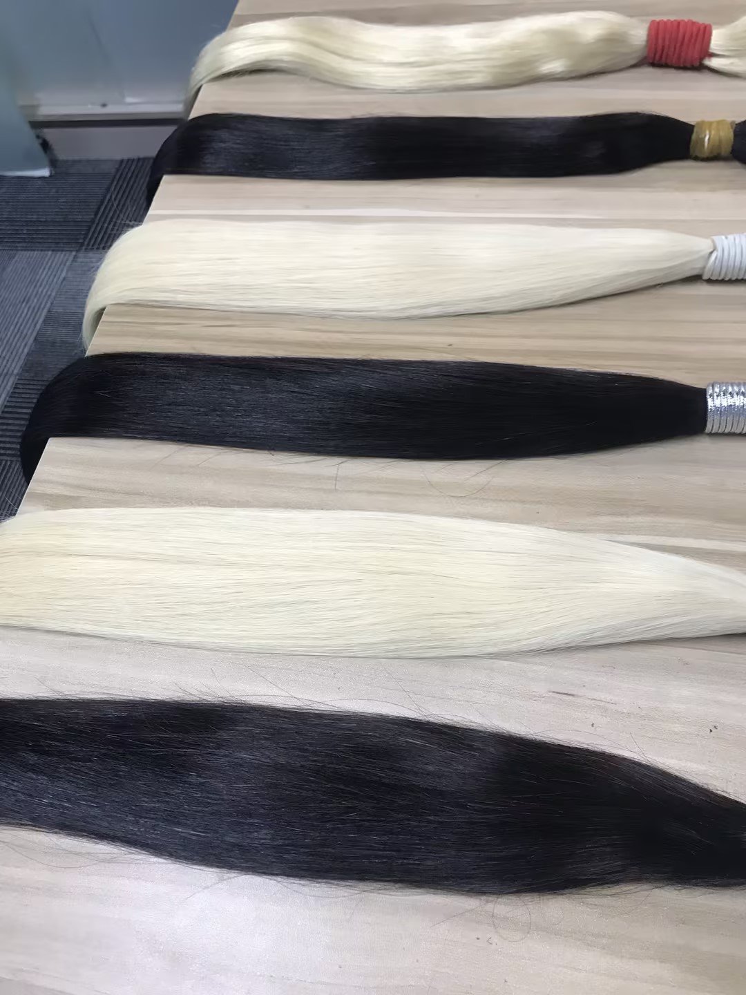 Affordable silky texture hair bulk: 100% human hair, raw natural vendor, remy hair,vietnamese hair.#613 blond