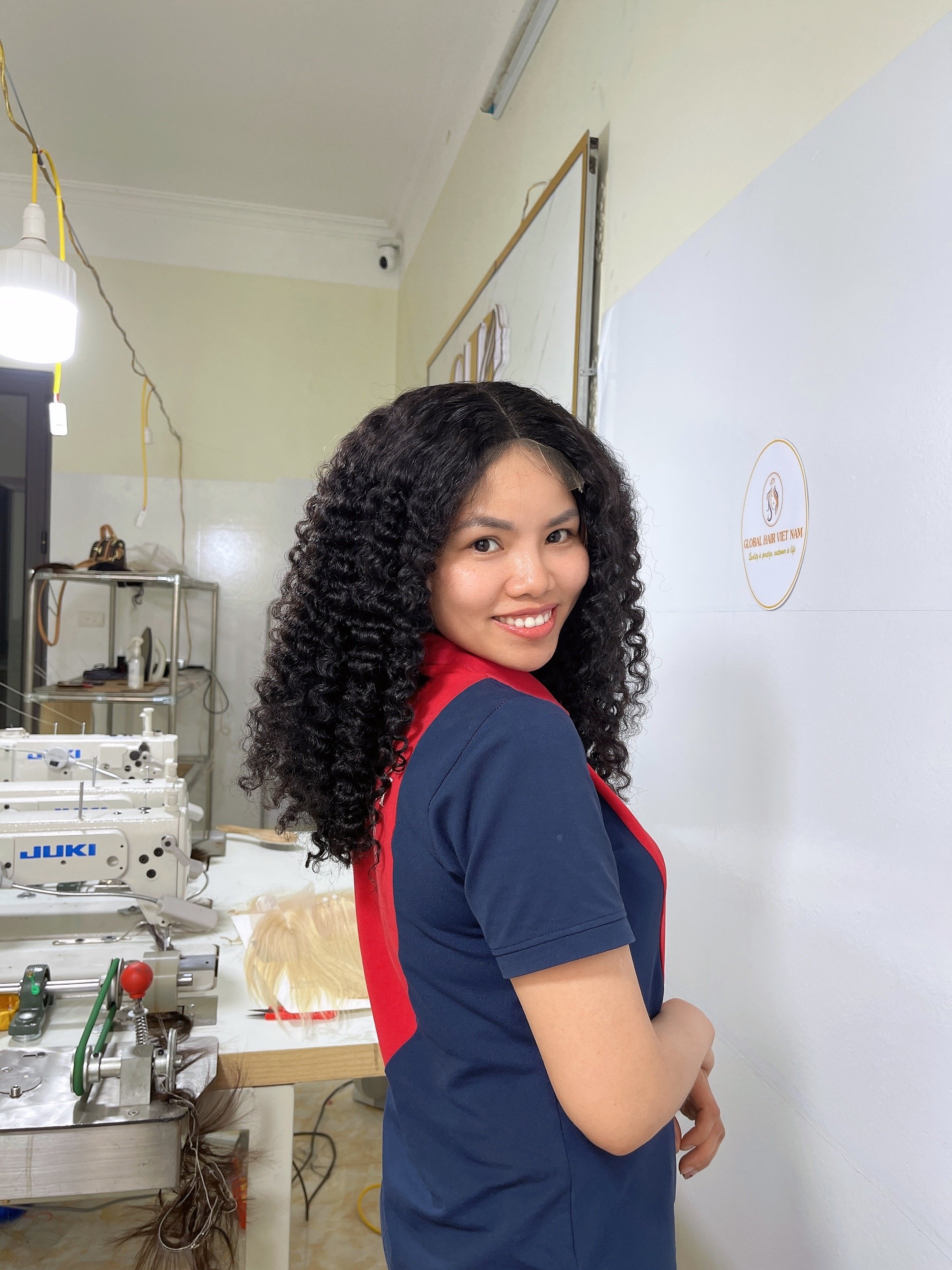 Glueless HD Transparent pixie curly Lace wigs Cheap Cuticle Aligned Lace Virgin Hair Frontal wigs
