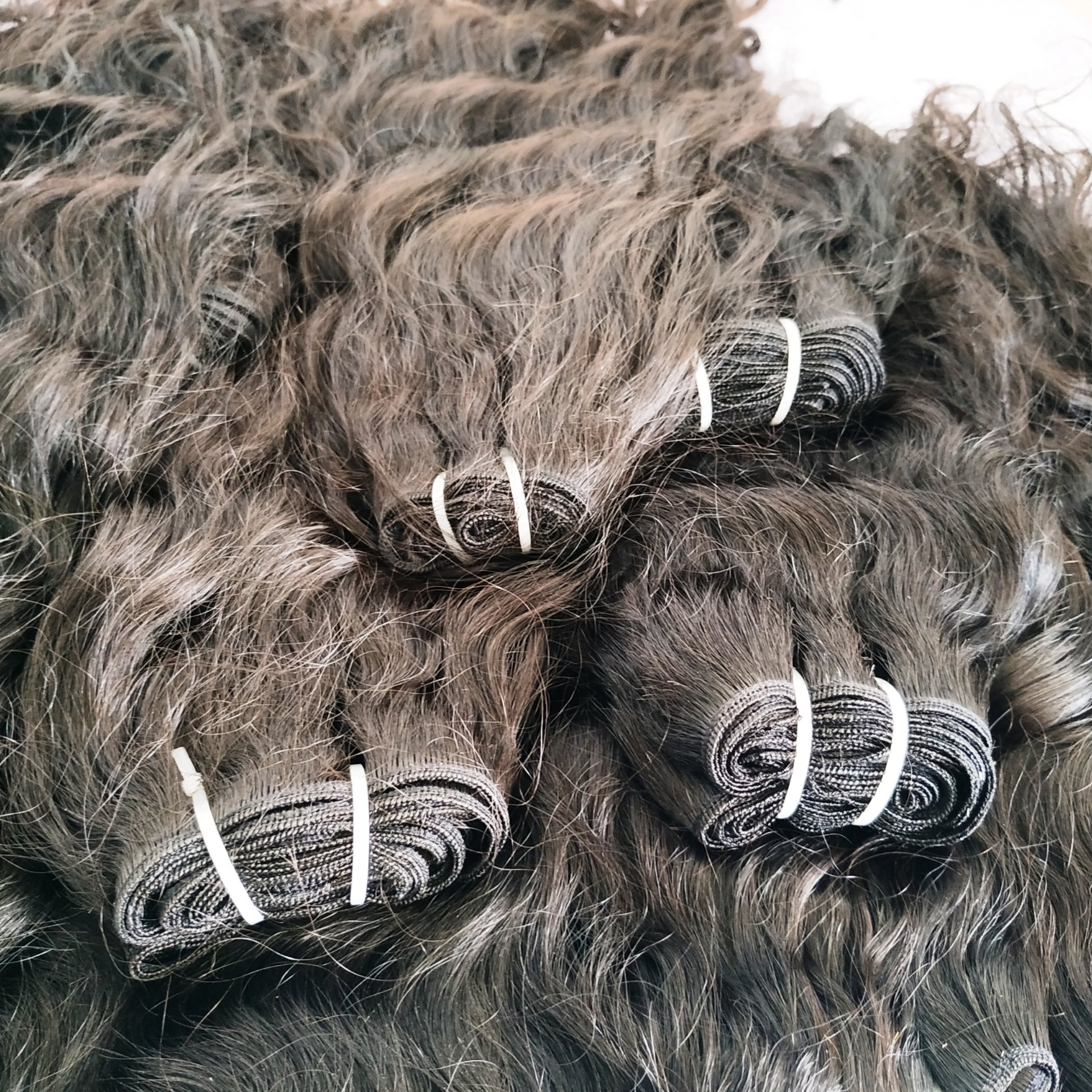 100% Raw bundles natural Bundle Unprocessed Cuticle Aligned Virgin Indian Human Hair