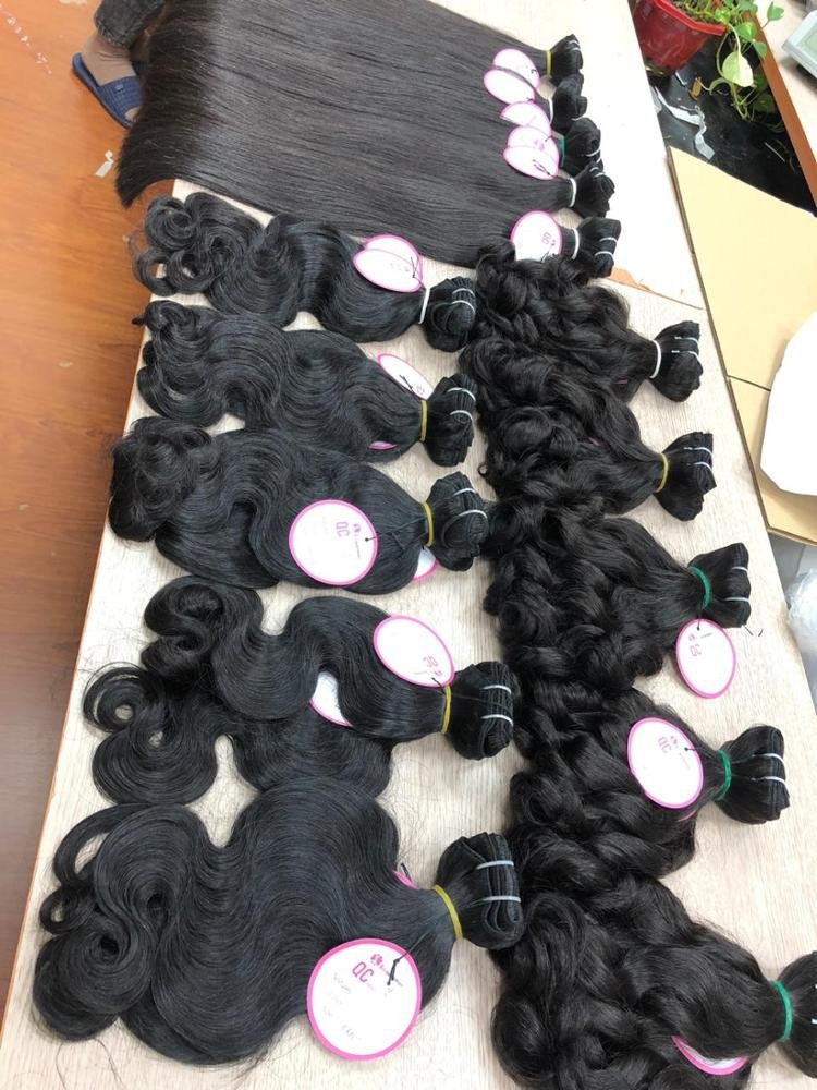 Cheap Wholesale Brazilian Hair Romance Bouncy Curls Weave Human Hair Extensions