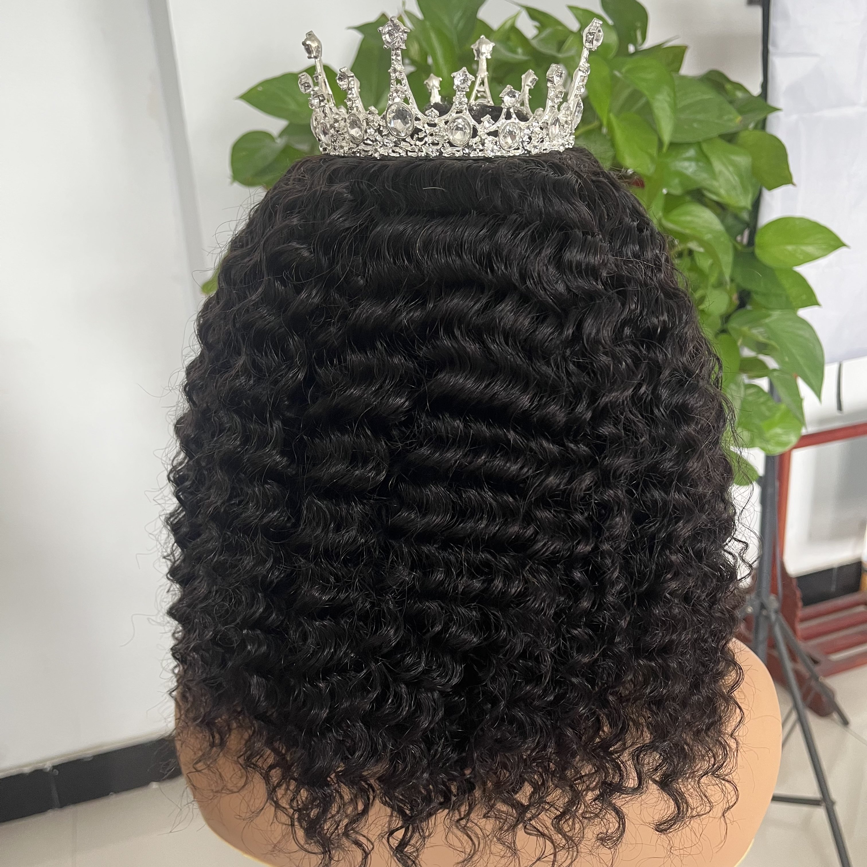 Wholesale Brazilian Short Deep/Kinky/Water Wave Curly Bob Human Hair Wigs For Black Women Natural Virgin Remy Lace Front wigs