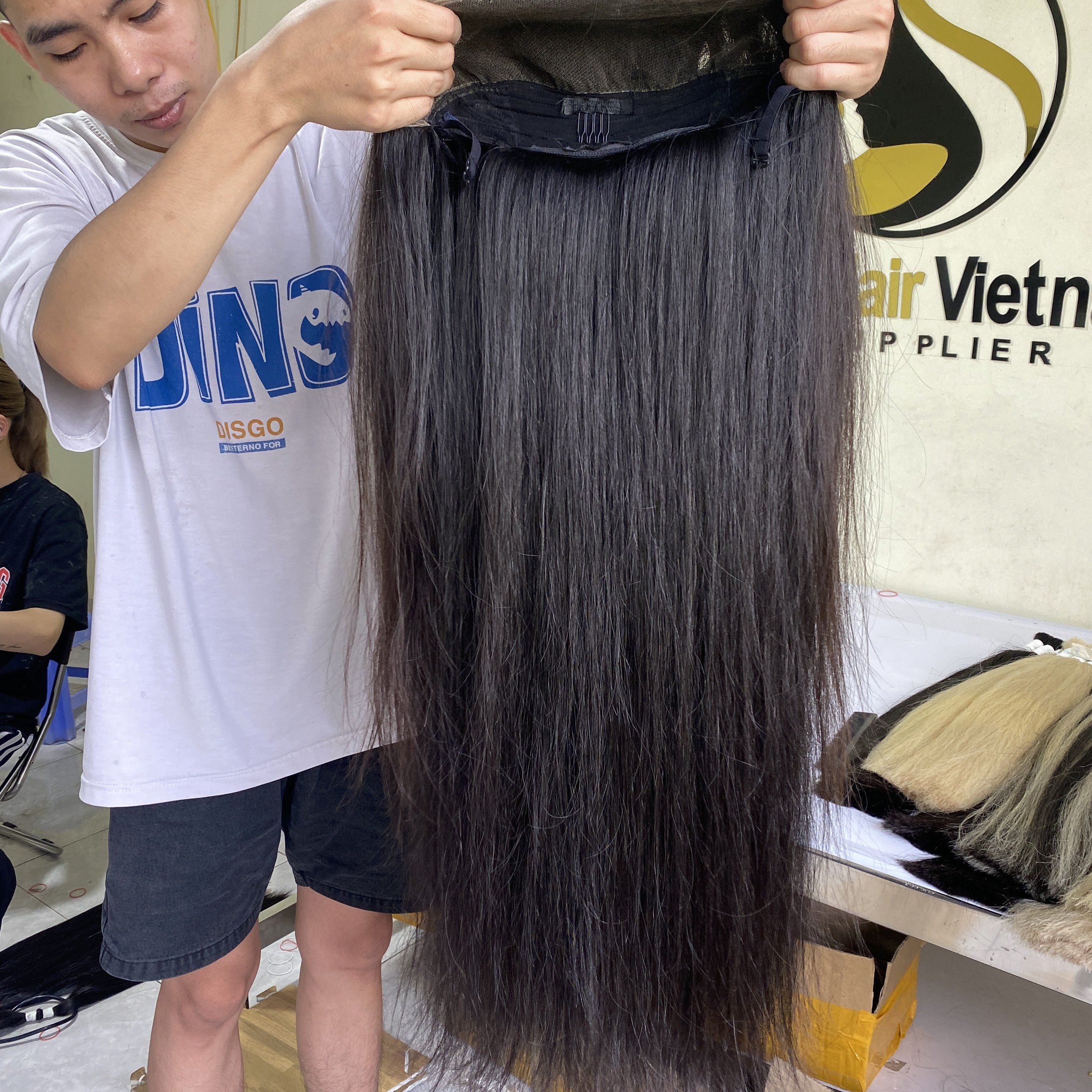 Fashion High Quality Human Hair Wigs 2022 Natural Straight Hair 8-32 Inches Female Lace Wigs 100% Cuticle Aligned Virgin Hair V
