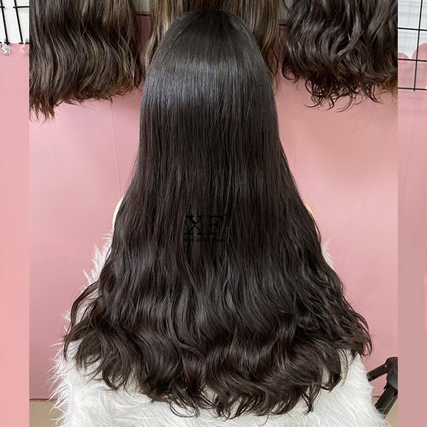 Hot Sale 10A+ Grade 24 Inches 100% Virgin Wavy Brazilian Human Hair Wigs For Black Women