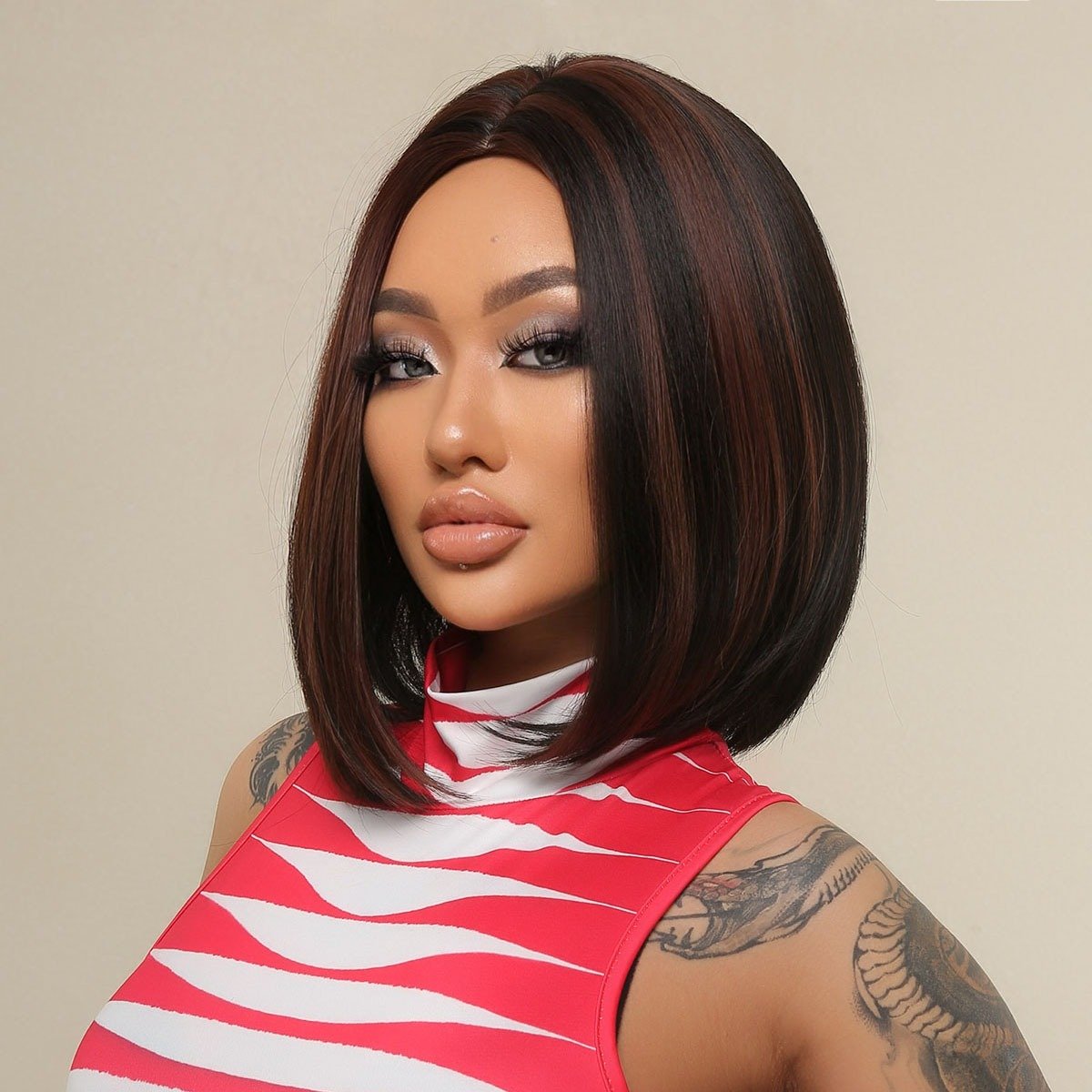 Factory Direct Short Brown Highlight Synthetic Hair Wigs Mixed Brown Middle Parting Bob Straight Wig For Black Women