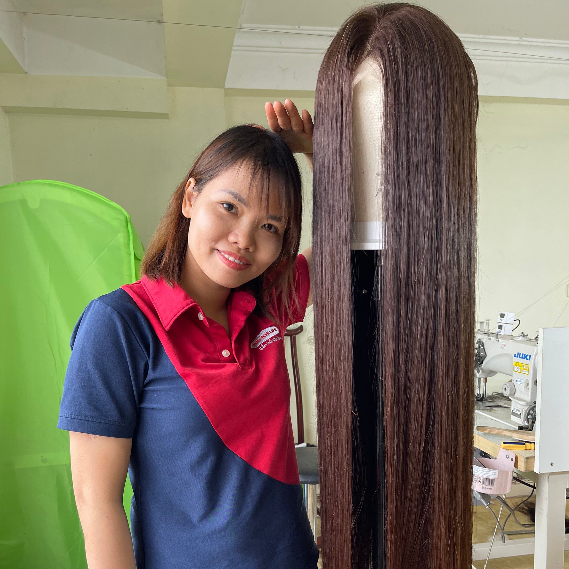 Wholesale180% Density Human Lace Front Wigs, 10A Grade Silky Straight Pre Plucked 13x4 13x6 Transparent Frontal Raw