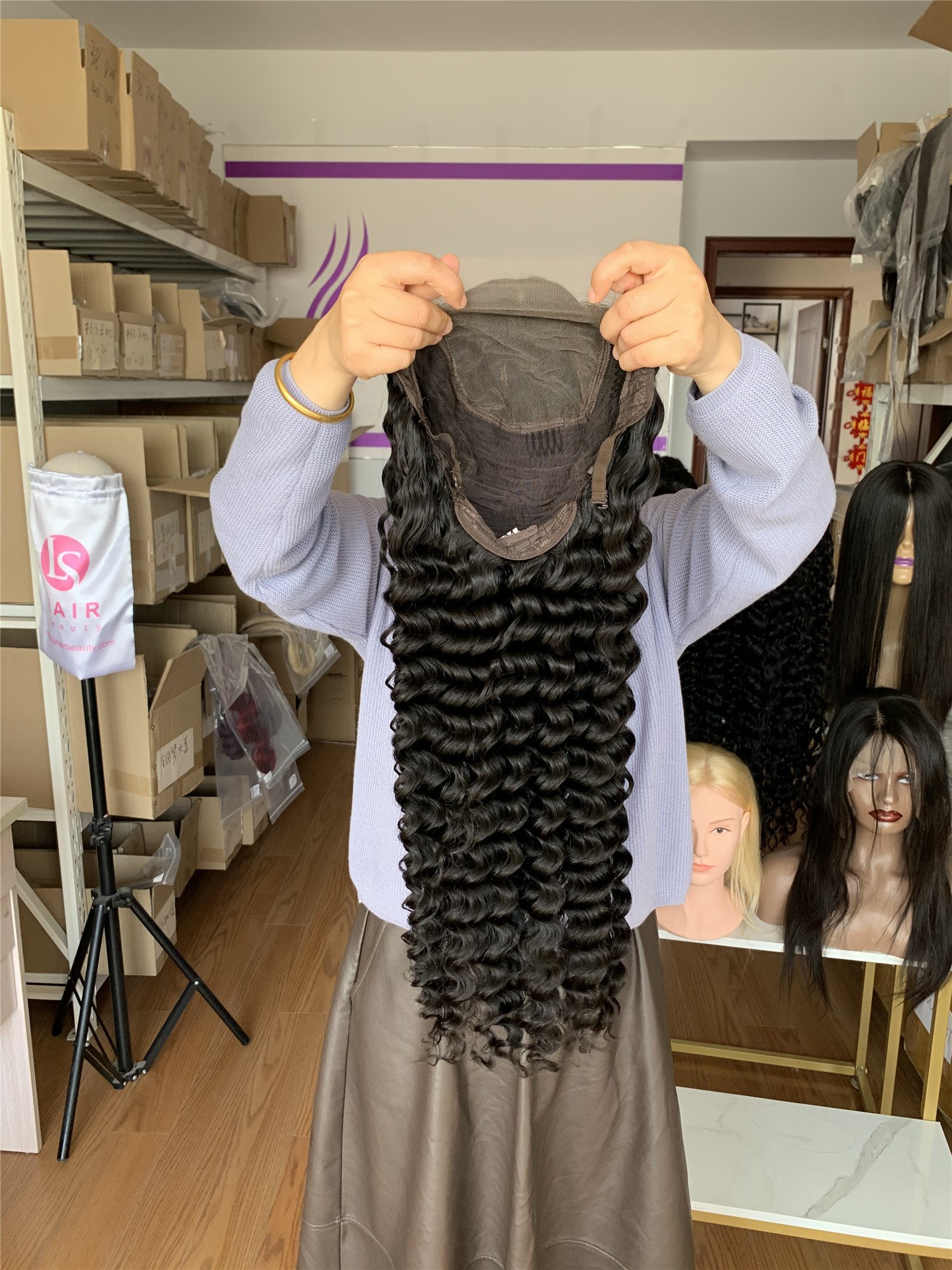 26inch 5x5 lace closure wig loose deep wave 100% human hair wig wholesale for black woman for hair business