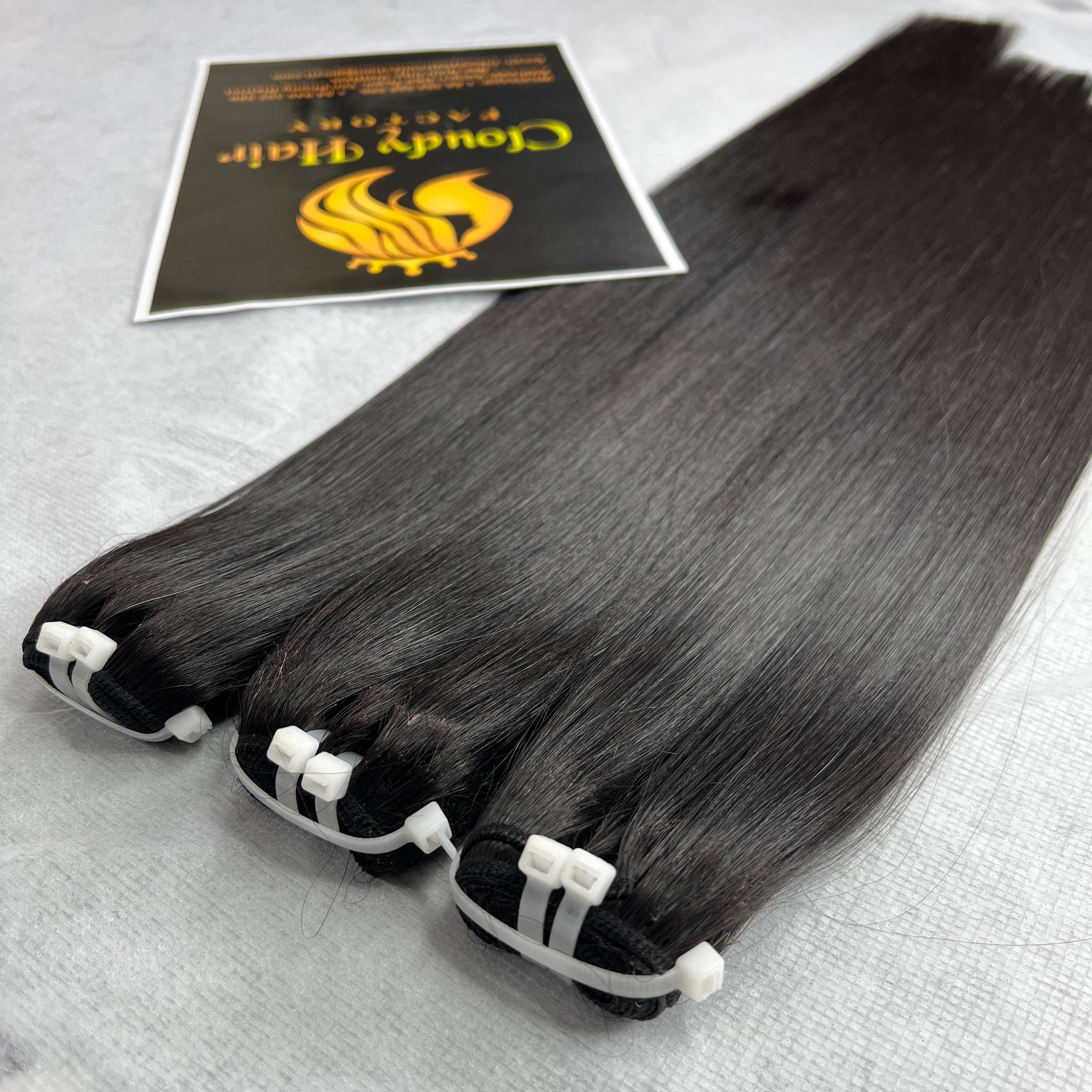 Brazilian Bone Straight Human Hair With Closure Virgin Yaki Straight Hair 100% Unprocessed Bone Straight Human Hair Extensions