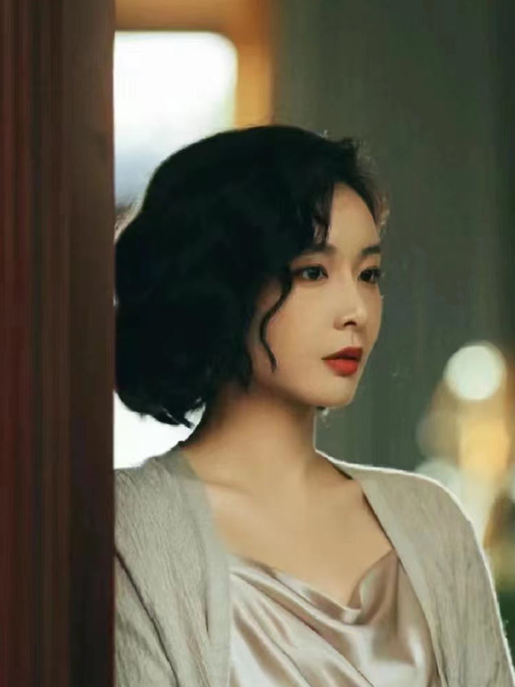 Wig female short curly hair, Chen Shuting, the same lazy wool roll, natural fluffy retro Hong Kong wind wig