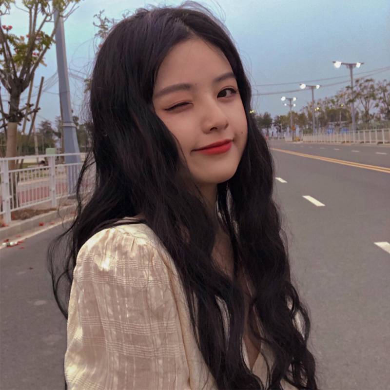 European Avady Fiber False Hair Girls Divided into Liu Hai Corn Perm and long curly hair Water ripples a cross -border export