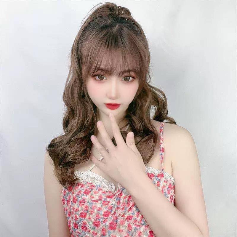 European and American wigs of long curly rolling ponytail grabbing permeable hair paddling paddy film manufacturers spot
