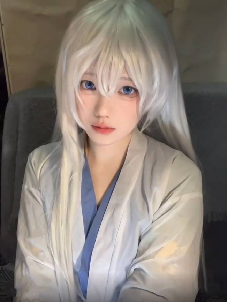 Ancient wind wigs female long hair COS white naphin fox fairy pure white long straight hair fluffy natural air bangs head set