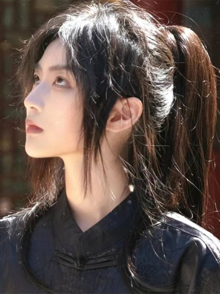 Wolf tail wig Men and women's short hair natural Japanese catfish head Korean version of handsome anime cos whole wig