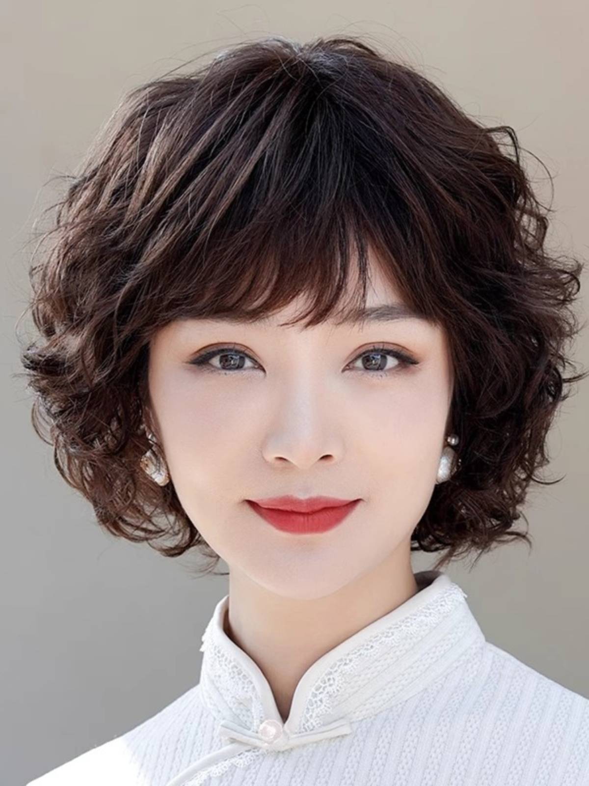Wig Short Hair Female True Full Live Mom Mom Moms Middle -Elderly Short Roll Natural Scorching Pear Blossom Blossom