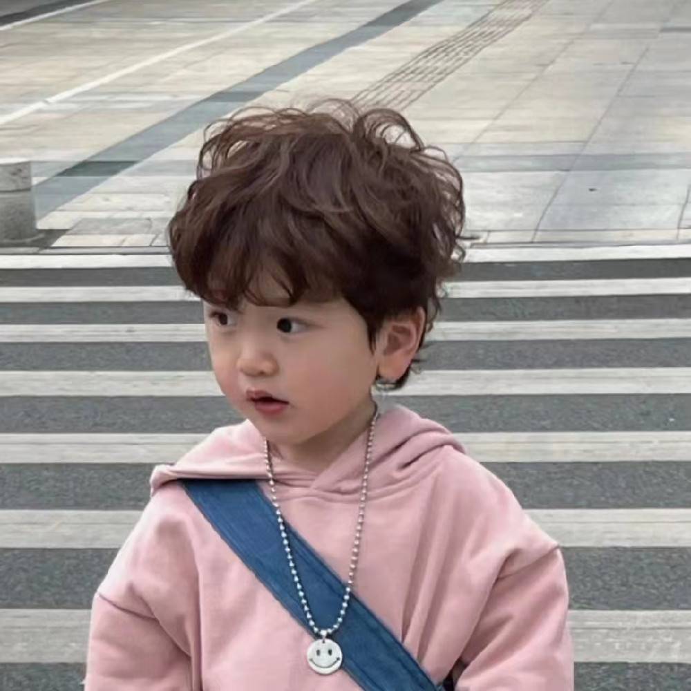 Children's short hair men's short hair handsome fashion tin foil hot, fluffy, natural breathable daily camera style full set