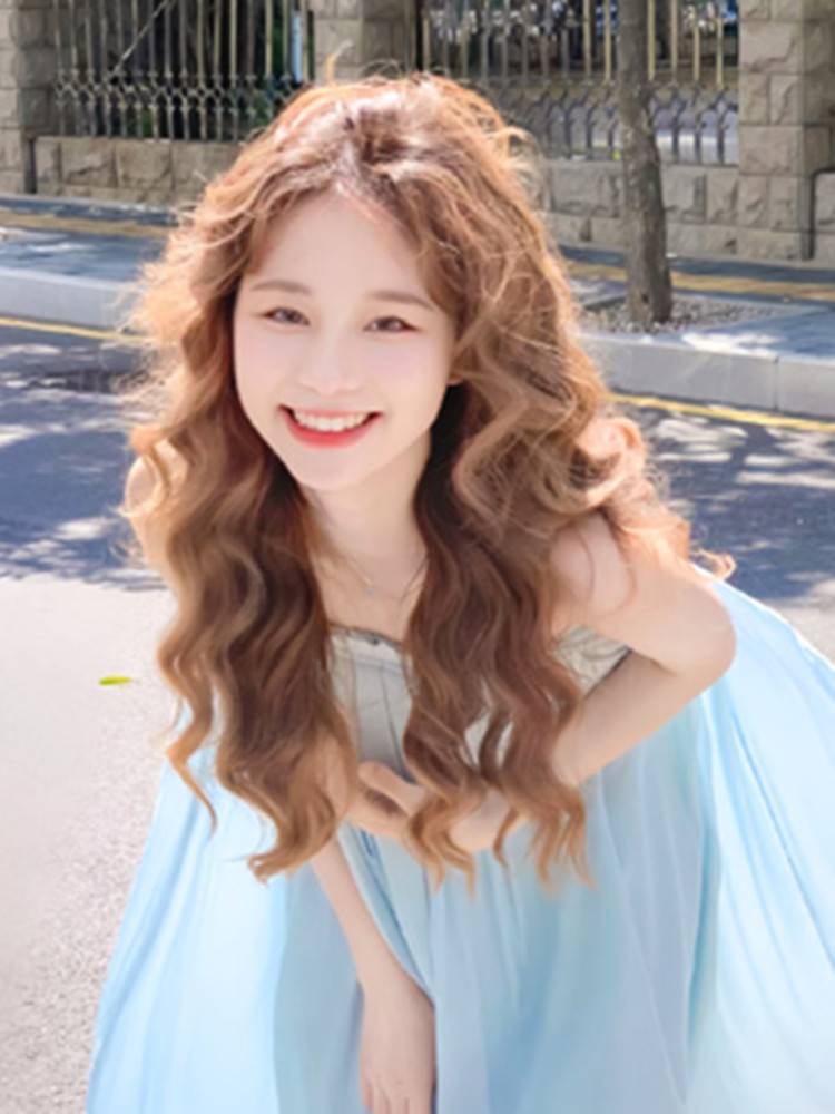 Pseudoma girls with long curly hair natural simulation fugitives covered with wool roll daily fashion French lazy roll full head set