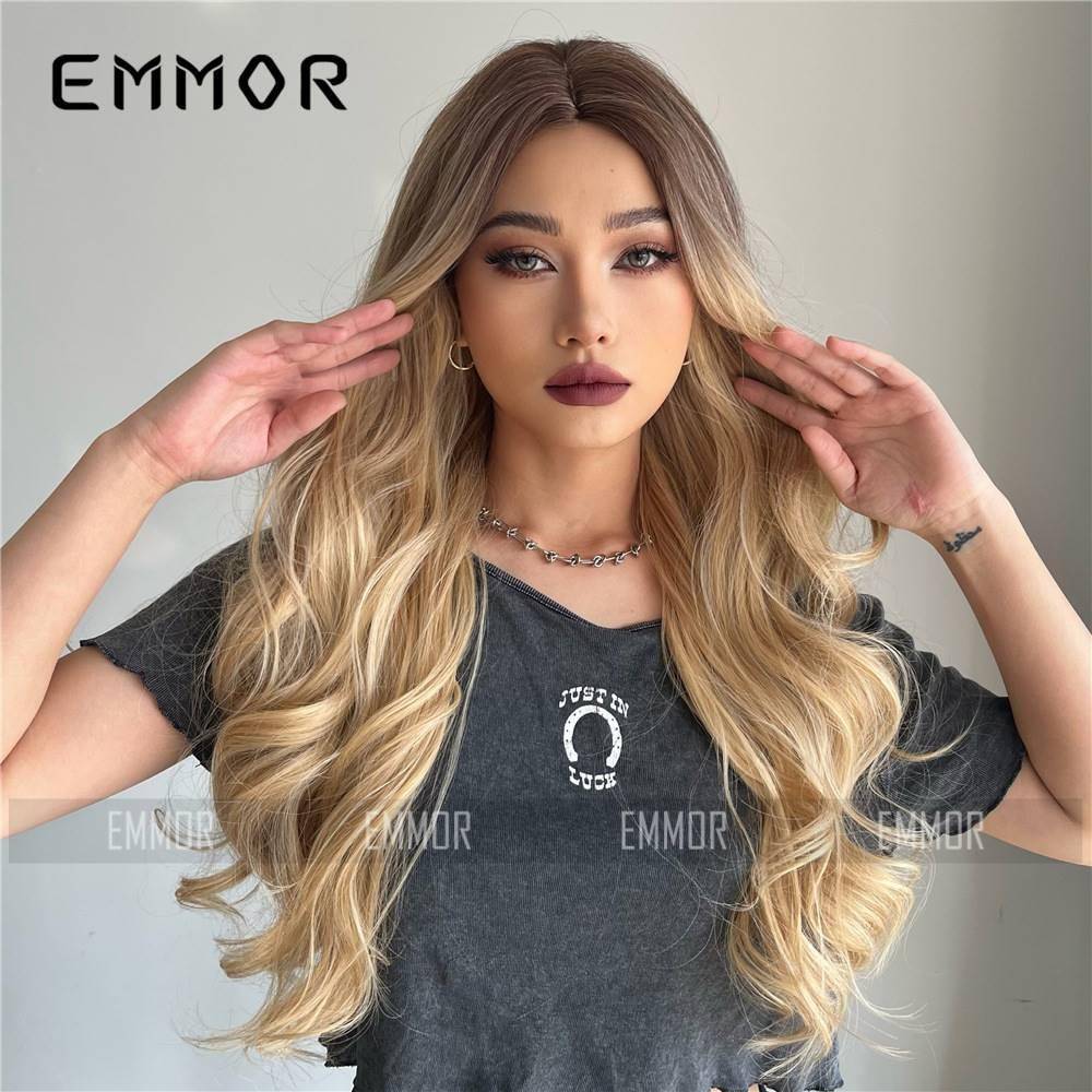 1688 Yiwu Lanan Wig Co., Ltd. is selling in Europe and the United States and China, large wavy long curly hair gradient