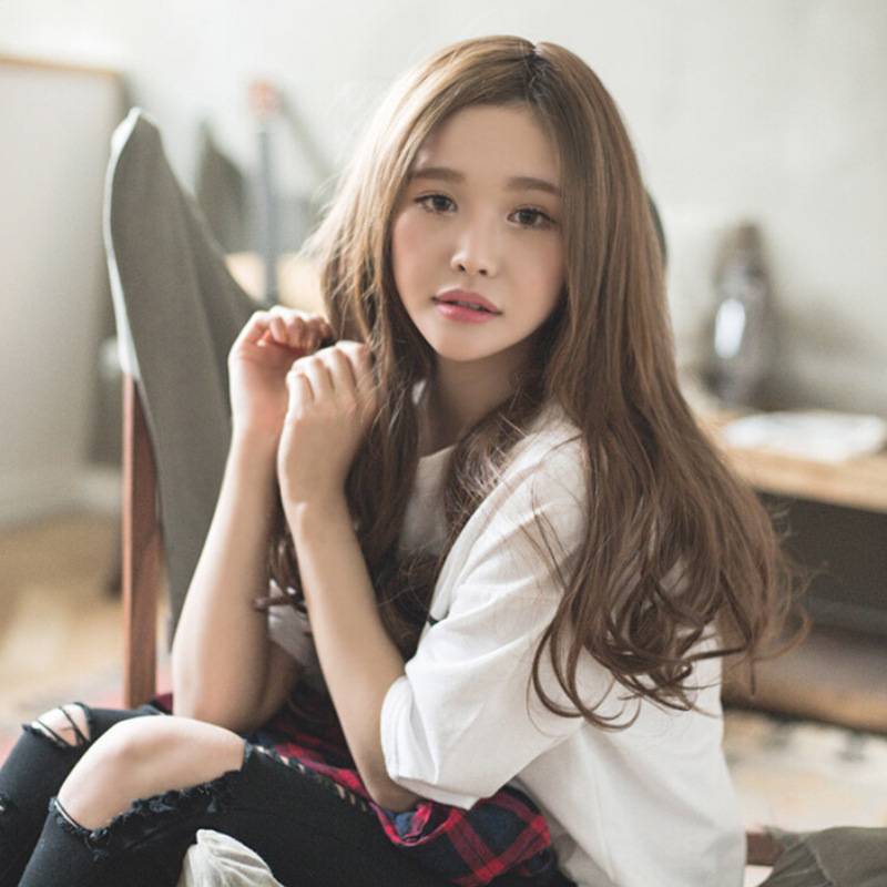 Manufacturer Cross -border doll wiggack ladies, European and American long curly hair lolita Korea