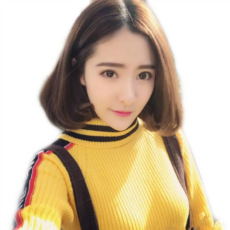 The wig female short straight hair is divided into bangs fluffy naturally buckle shoulder curly hair whole wig head cover