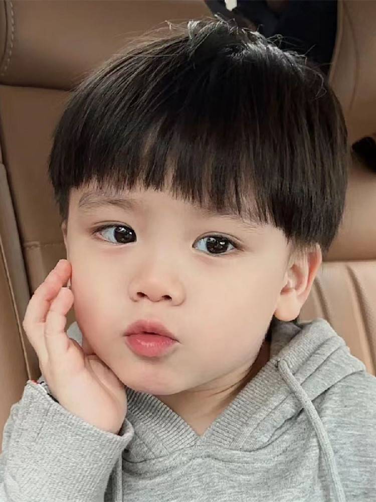 June 1st Children's Wig Men's Japanese Fashionable Short Hair Daily Photo Style Style naturally realistic full set
