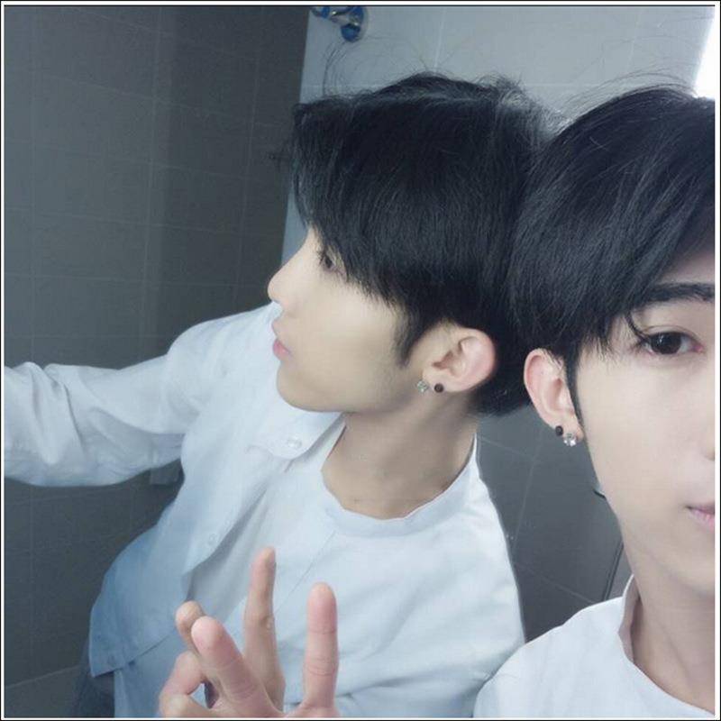 The manufacturer wholesale is divided into bangs men's wig full -handed new black short hair European and American Amazon eBay