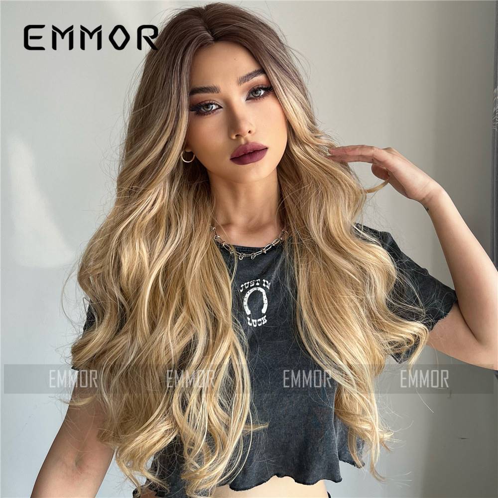 1688 Yiwu Lanan Wig Co., Ltd. is selling in Europe and the United States and China, large wavy long curly hair gradient
