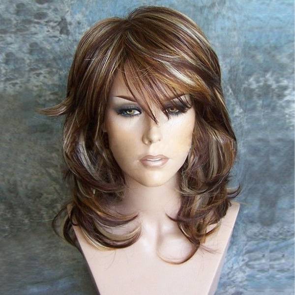 Wish popular wig European and American ladies short curly hair oblique bangs slightly curly long hair brown picking dyeing short hair
