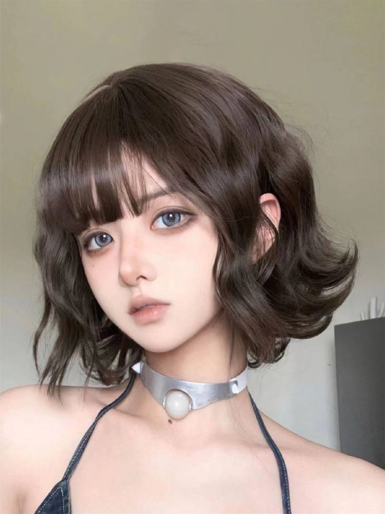 Wigs female short curly hair natural fluffy air bangs wool rolls shoulders simulation fashion Hong Kong wind retro full set