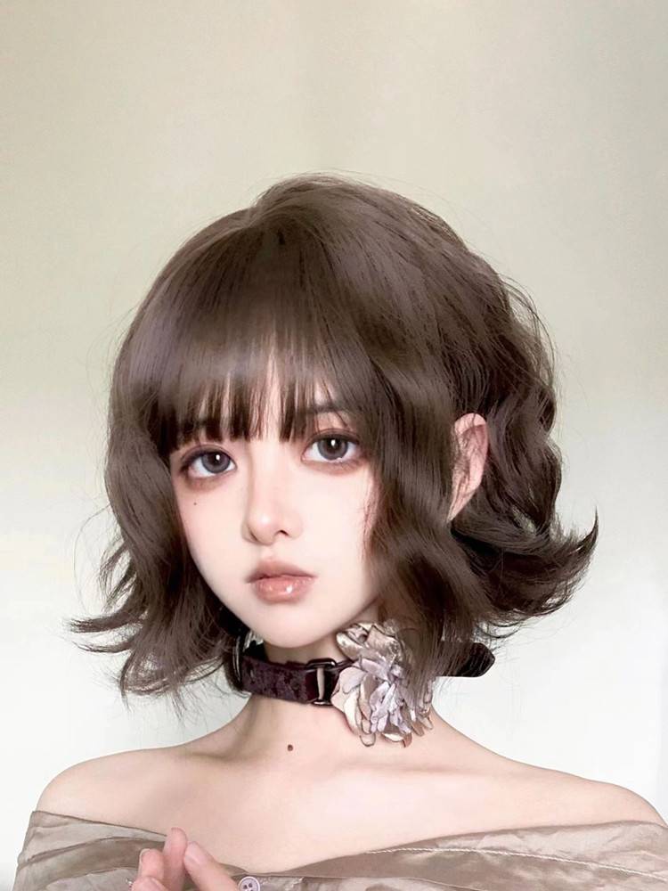 Wigs female short curly hair natural fluffy air bangs wool rolls shoulders simulation fashion Hong Kong wind retro full set