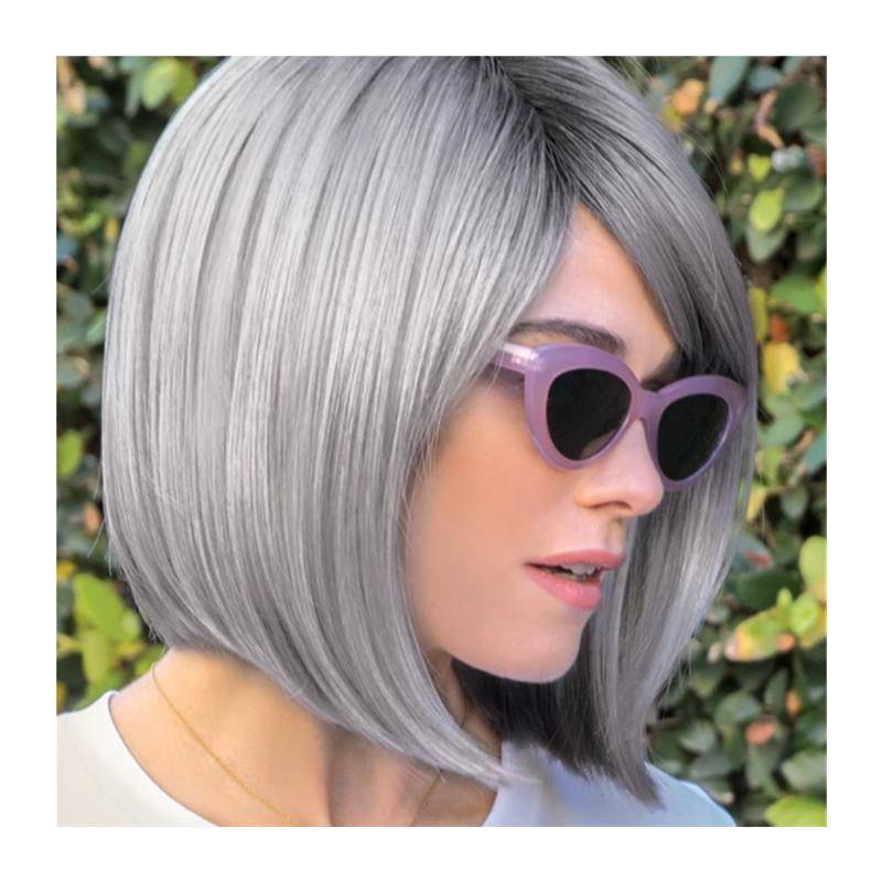 The new middle -aged and elderly wig female short straight hair gray -white gradient headhholes are fast -selling in European and American wig short hair cover