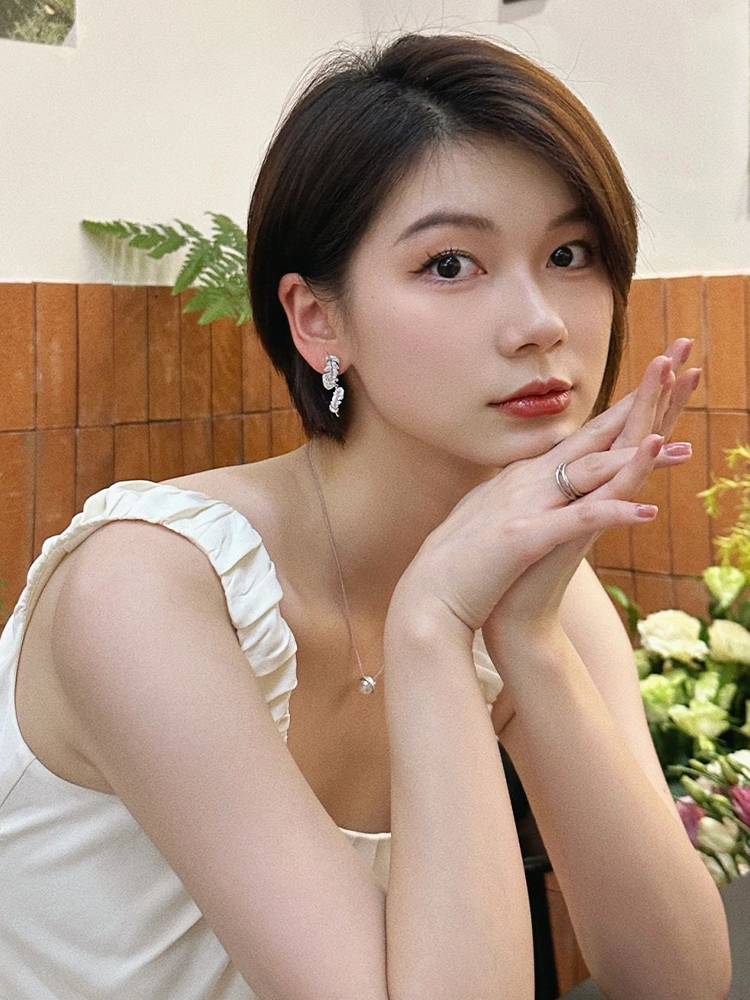 Ferry hair female short hair True real -life hair fashion natural short wave bald chemotherapy special full header short hair