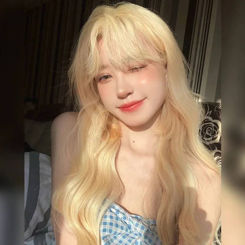 The wig girl is a long curly hair, big wavy porphyo, a full header of the chemical fiber full -headed manufacturer, the spot