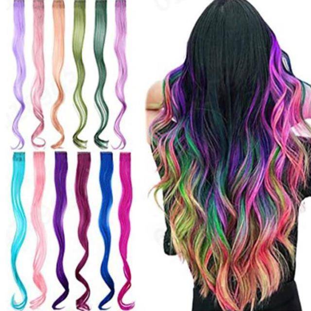 Picked a picked dye to pick up the hair color clip in the spot and the stock long curly hair sends a single card dyeing
