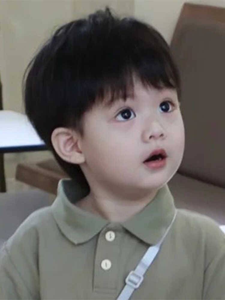 Children's Day Fake Male Babies Fashionable Short Hair Fluffy Nature Daily Photo Model Full Set