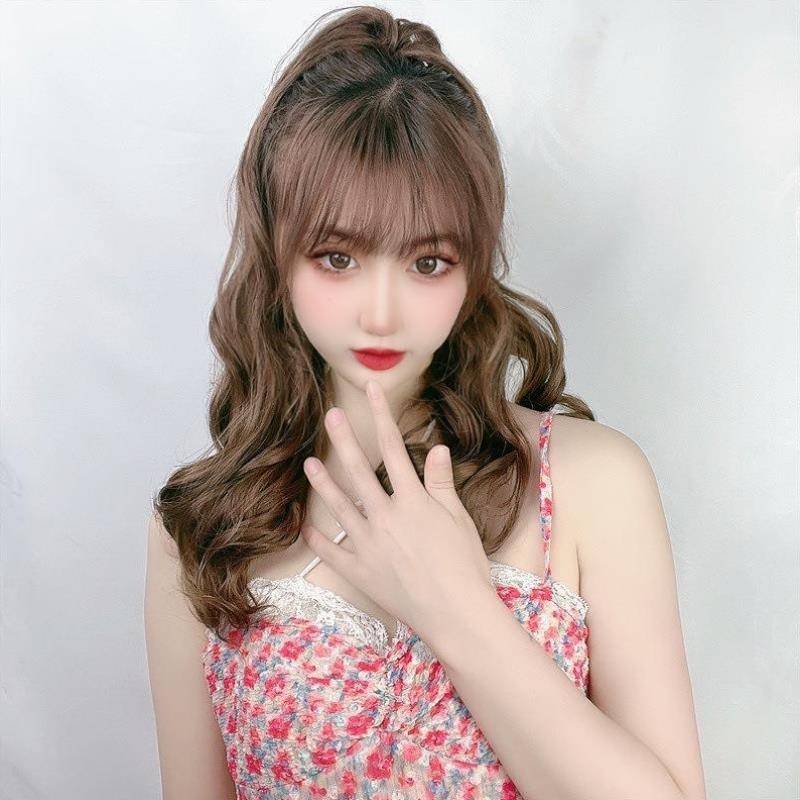 European and American wigs of long curly rolling ponytail grabbing permeable hair paddling paddy film manufacturers spot