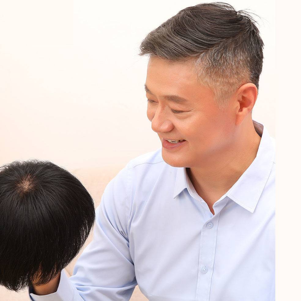Middle -aged and elderly handsome, natural realistic middle -aged men's father, grandpa, short hair, simulated hair silk wig