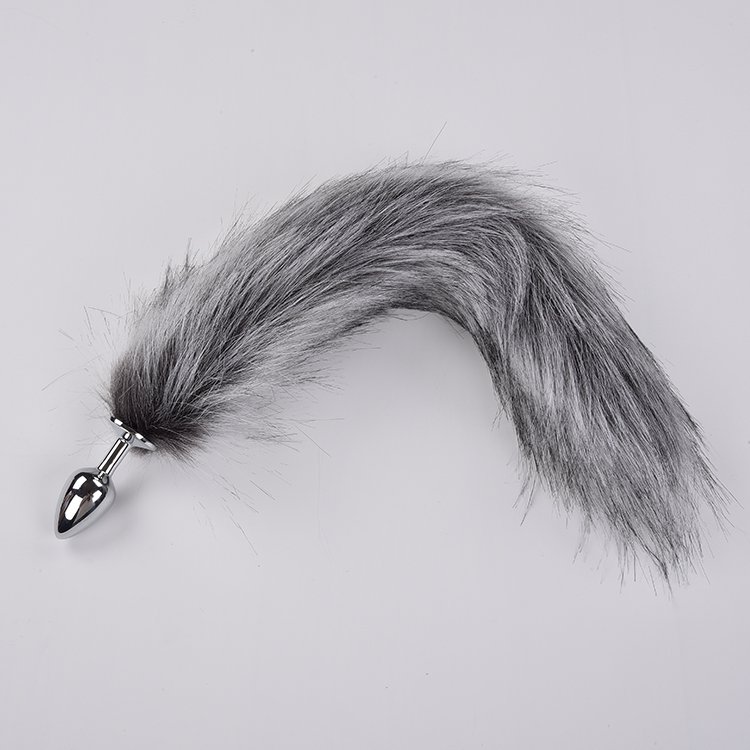 Factory Direct Good Price Artificial Foxtail Anal Butt Plug Adults Metal Anal Plug with Fox Tail CE ROHS Highly Welcomed 2.7*7cm