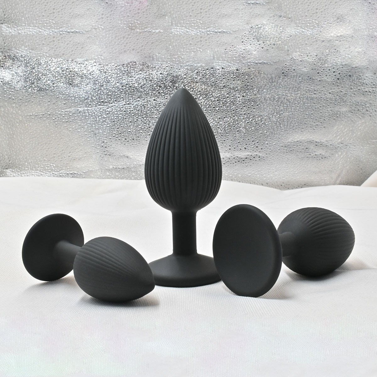 S M L 3PCS Per Set Screw thread Silicone Screw thread Anal Plugs Jewel Butt Plugs for Sex Games