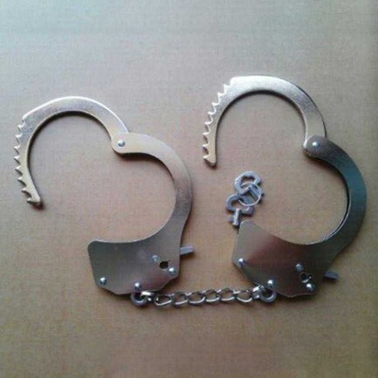 BDSM Bondage Silver Metal Hand Cuff, Iron Metal Wrist Cuffs for Adult Sex Play Game