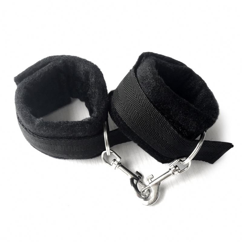 Factory Wholesale SM Bondage restraint 8 Pcs Bed Bondage Kit BDSM Fetish toys