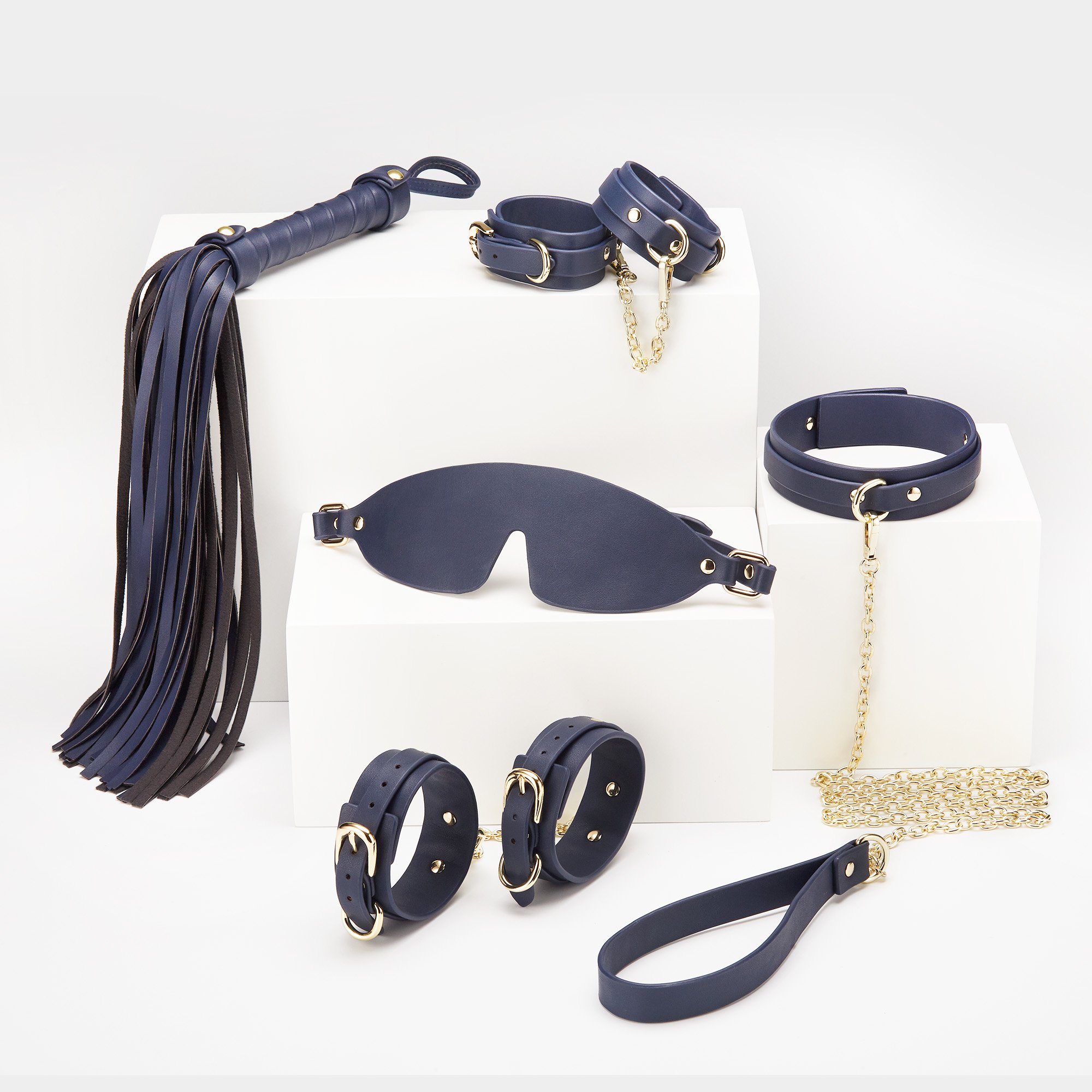 Japanese Leather Sex Exotic Whip Rope Bdsm Set Adult Handcuffs Kit Sex Toys Handcuffs Bondage Gear For Couples