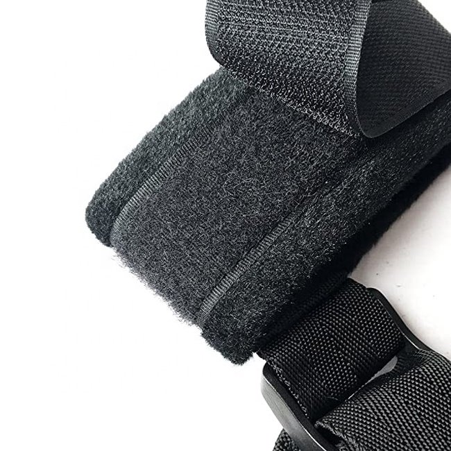 Adjustable Hand Ankle Cuffs Bondage Restraints Flirting Toy SM Bondage Gear for Couple Games