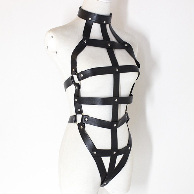 Sexy Lingerie Adjustable Leather Bondage Gear Bodysuit Leather Body Harness For Women