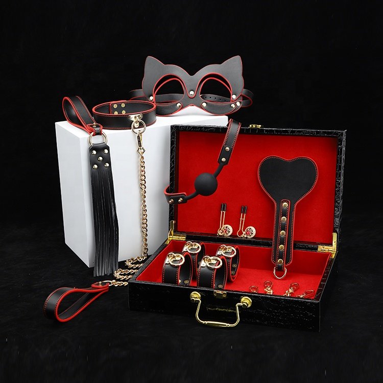 High Quality BDSM Adult Sex Good Edge Seal Restraint PU Leather Bondage Set
