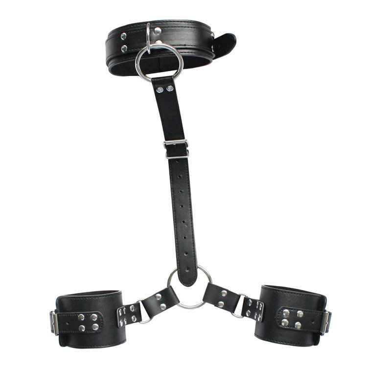 Hot Sale BDSM Bondage Leather Handcuffs Set Adjustable Restraint Ankle Cuffs Couples Games Sex Products