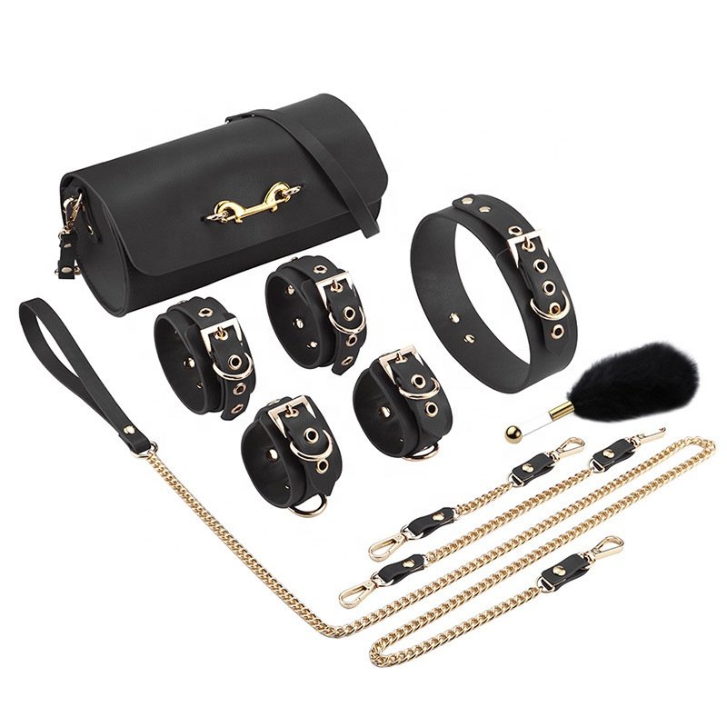 Bondage Gear Real Leather BDSM Set Bondage Kit Hand Cuffs Sex with Shoulder Bag for couple men women
