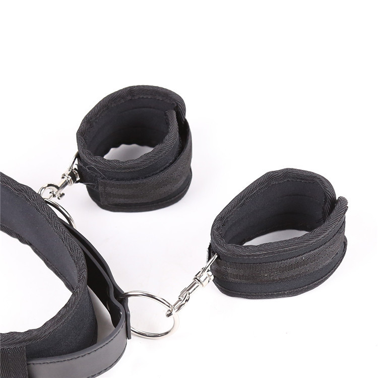 Bondage Handcuffs For Sex Open Leg Ankle Neck Cuff Strap Restraints For Couples Slave BDSM Bondage Flirting