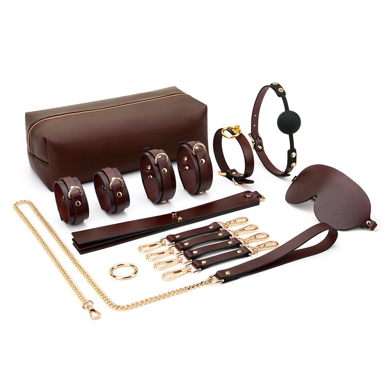 New High Quality Adult Sexual Products Games Tool Set Bondage Gear Real Leather Lingerie Strappy Bdsm Bondage Kit Set for Adult