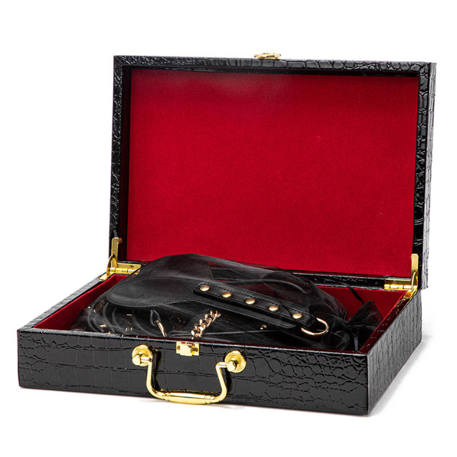 Luxury Suit BDSM Bondage Kits With Storage Bag 8PCS Handcuff Mouth Gag Whip Sex Tools for Man and Woman
